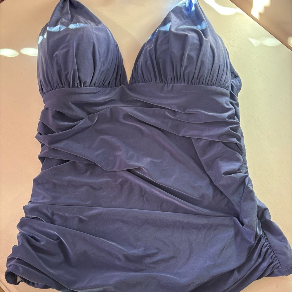 Unbranded Women's Halter Neck Swimsuit Set - Picture 3 of 6